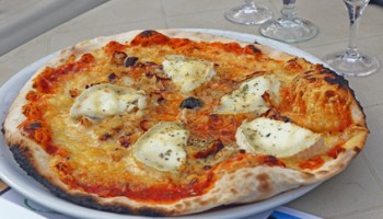 Pizza Cévenole